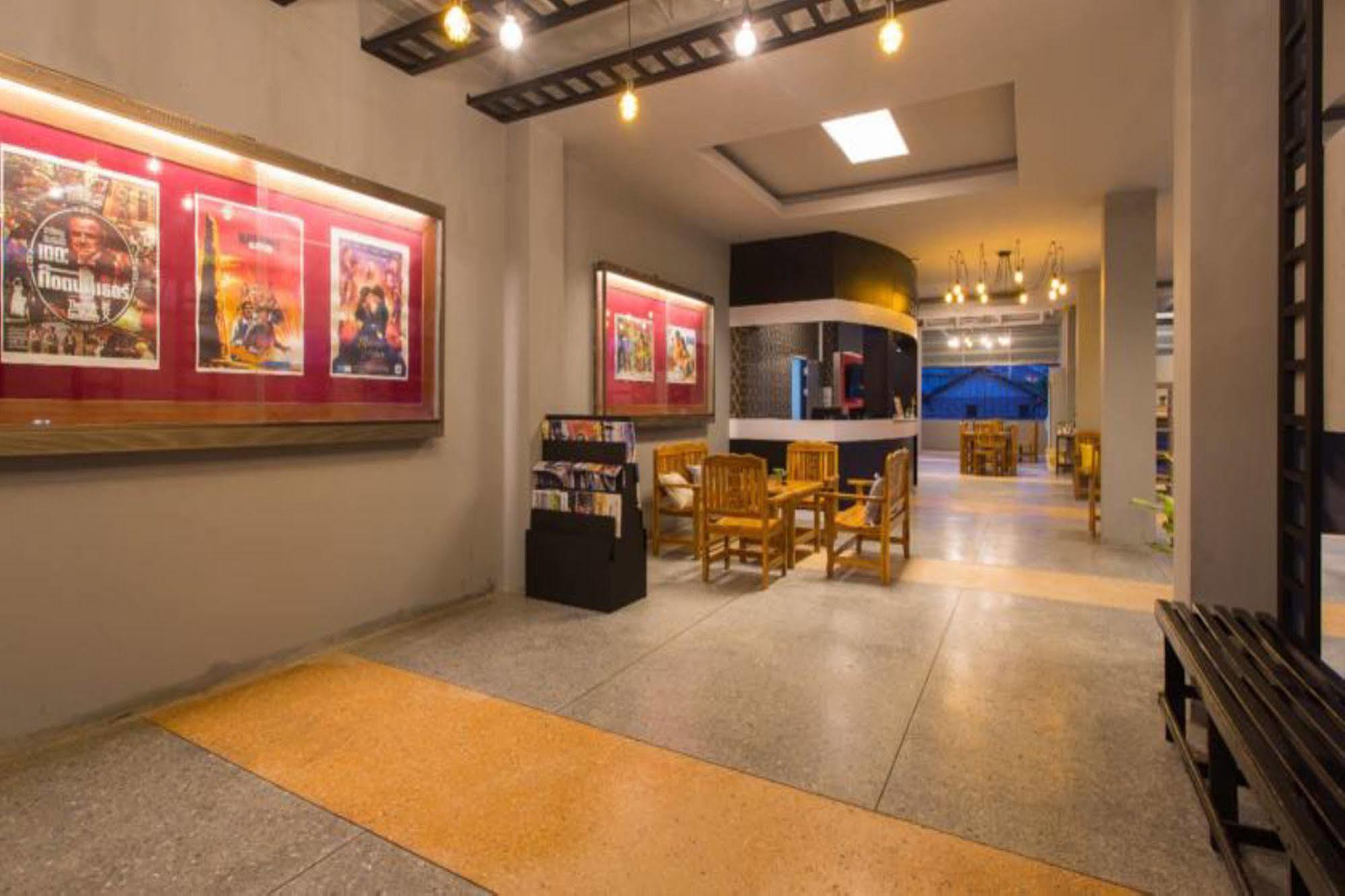 Holiday Station Hostel Krabi town Dış mekan fotoğraf